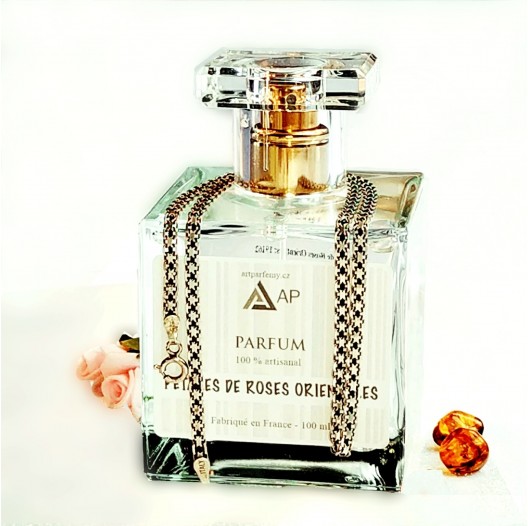 PETALES ROSES ORIENTALES